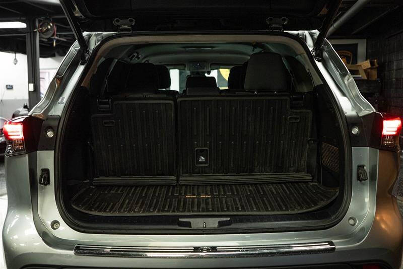 2020 Toyota Highlander Hybrid LE