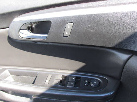 2011 Chevrolet Traverse LT