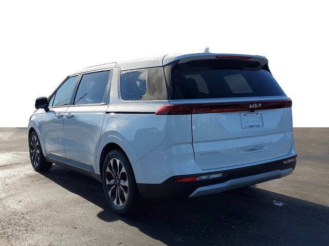 2023 Kia Carnival EX