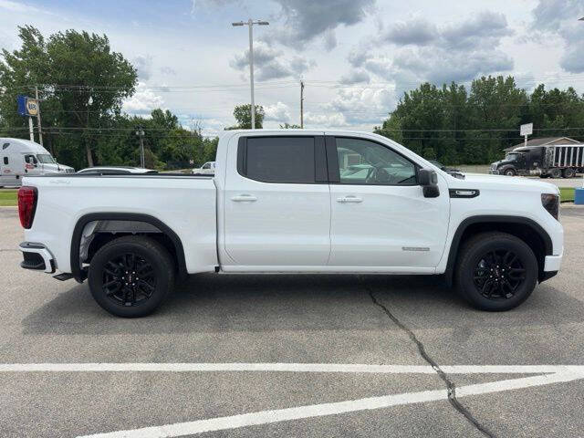2026 GMC Sierra 1500 Elevation Standard