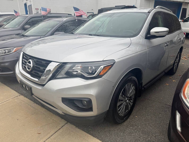 2019 Nissan Pathfinder SV