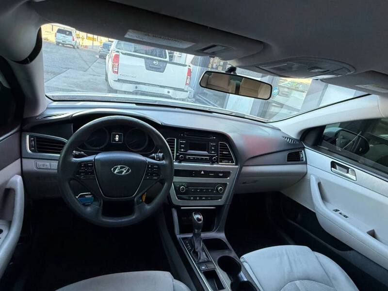 2015 Hyundai Sonata SE