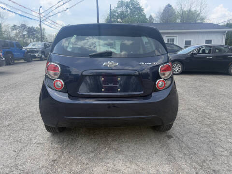 2015 Chevrolet Sonic LT Auto