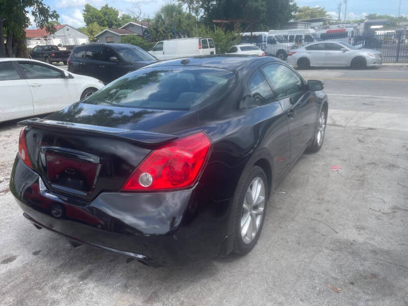 2011 Nissan Altima 3.5 SR