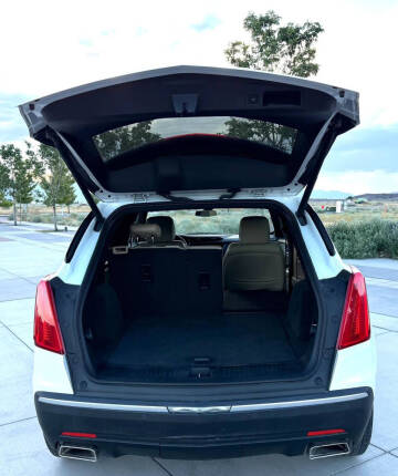 2017 Cadillac XT5