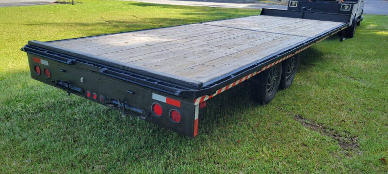 2017 TEXAS 24 FT DECKOVER