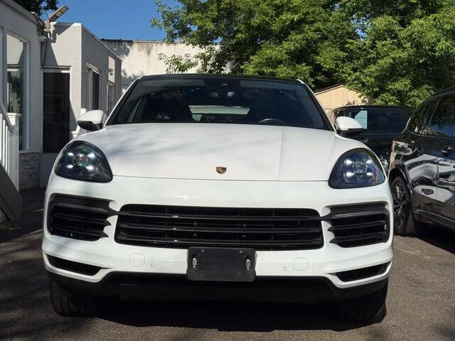 2020 Porsche Cayenne Coupe