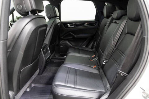 2019 Porsche Cayenne S