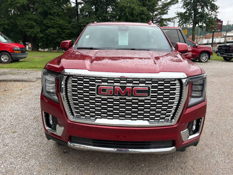 2023 GMC Yukon SLT