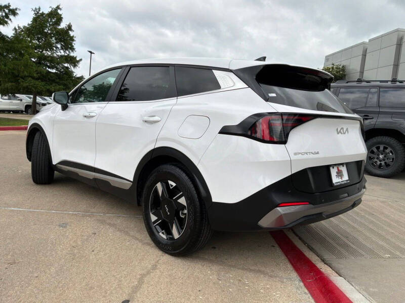 2026 Kia Sportage LX