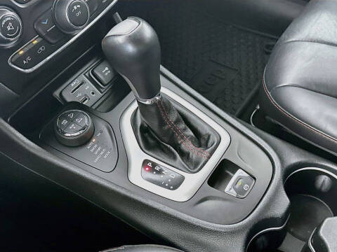 2015 Jeep Cherokee Trailhawk