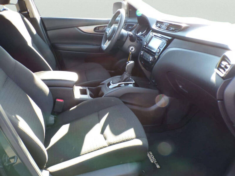 2021 Nissan Rogue Sport S