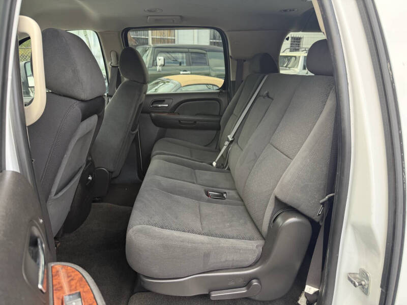 2007 Chevrolet Suburban LS 2500