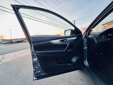 2020 Nissan Rogue Sport SV