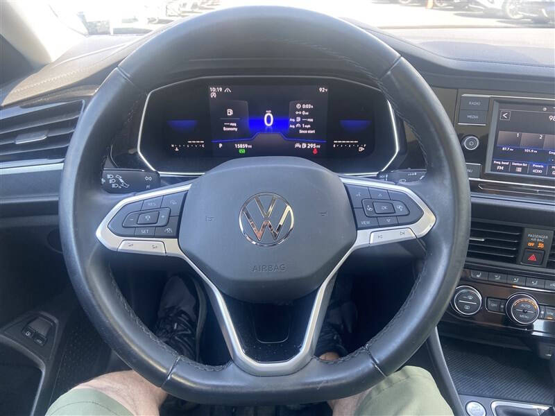 2022 Volkswagen Jetta SE