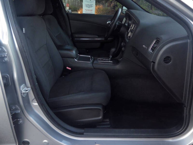 2011 Dodge Charger SE