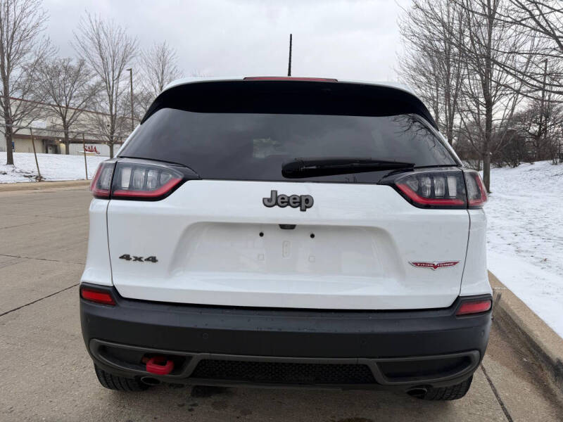 2020 Jeep Cherokee Trailhawk
