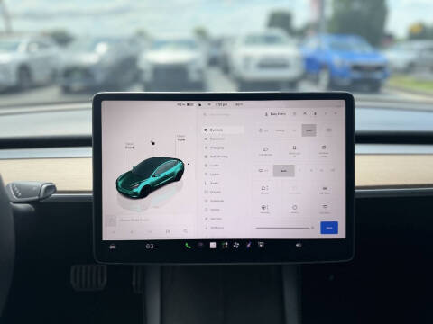 2023 Tesla Model 3 Performance