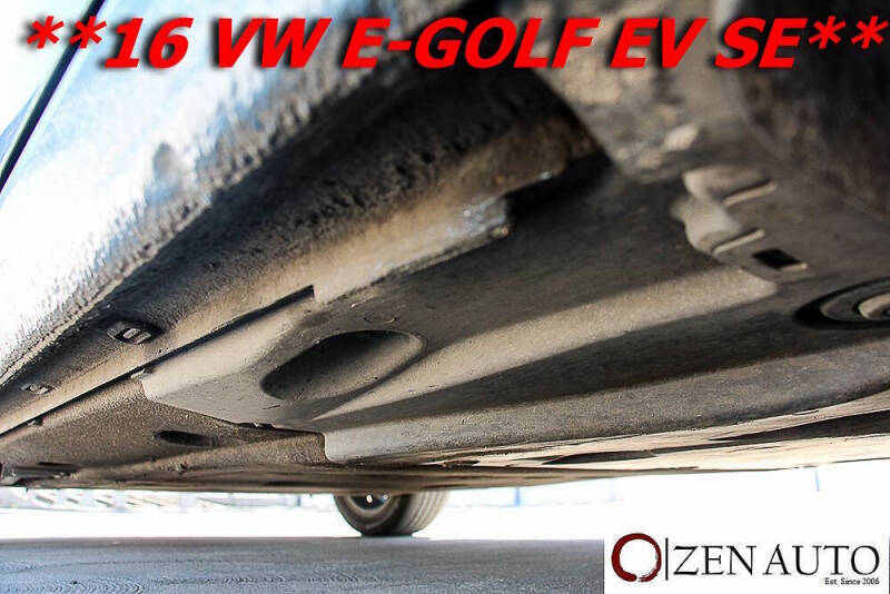 2016 Volkswagen e-Golf SE