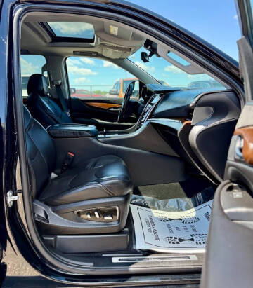 2020 Cadillac Escalade Luxury