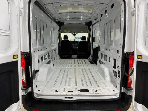 2025 Ford Transit 250