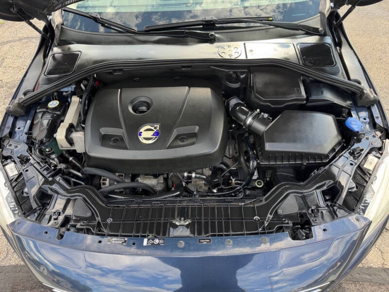 2015 Volvo S60 T5 Drive-E Platinum