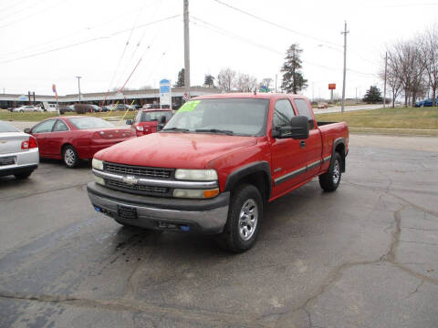 2001 Chevrolet Silverado 1500 for sale at The Auto Specialist Inc. in Des Moines IA