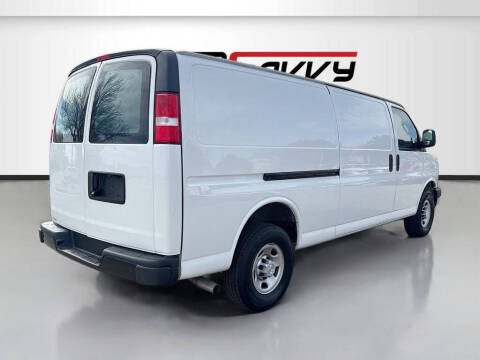 2024 Chevrolet Express 3500