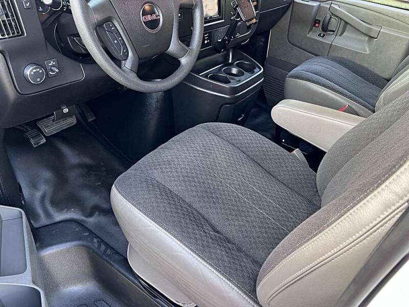 2019 GMC Savana 2500