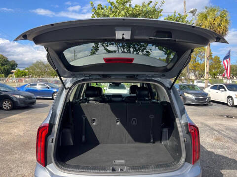 2024 Kia Telluride LX