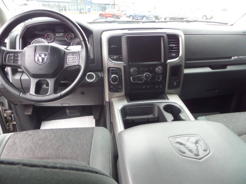 2016 RAM 1500 Big Horn