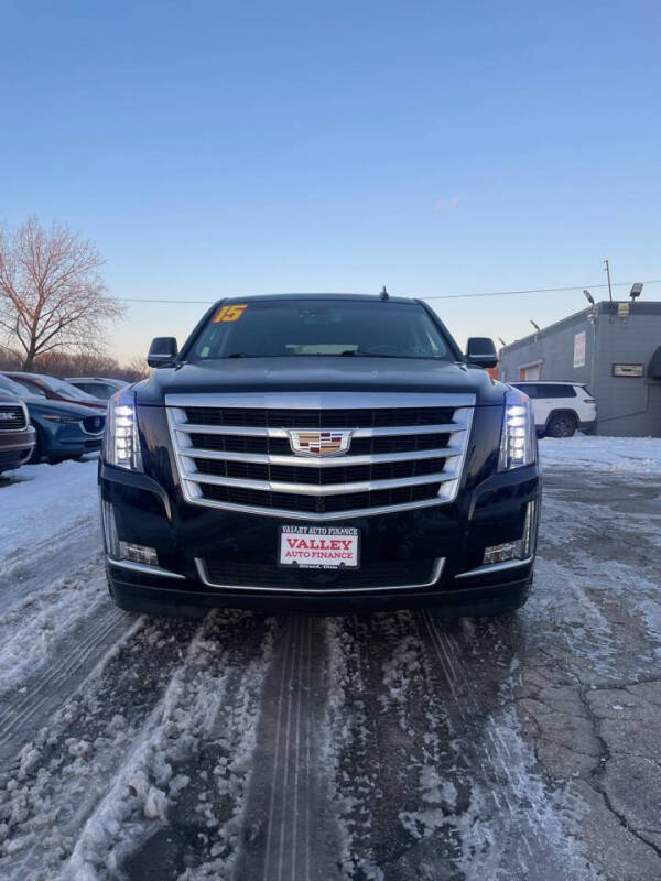 2015 Cadillac Escalade for sale at Valley Auto Finance in Warren OH