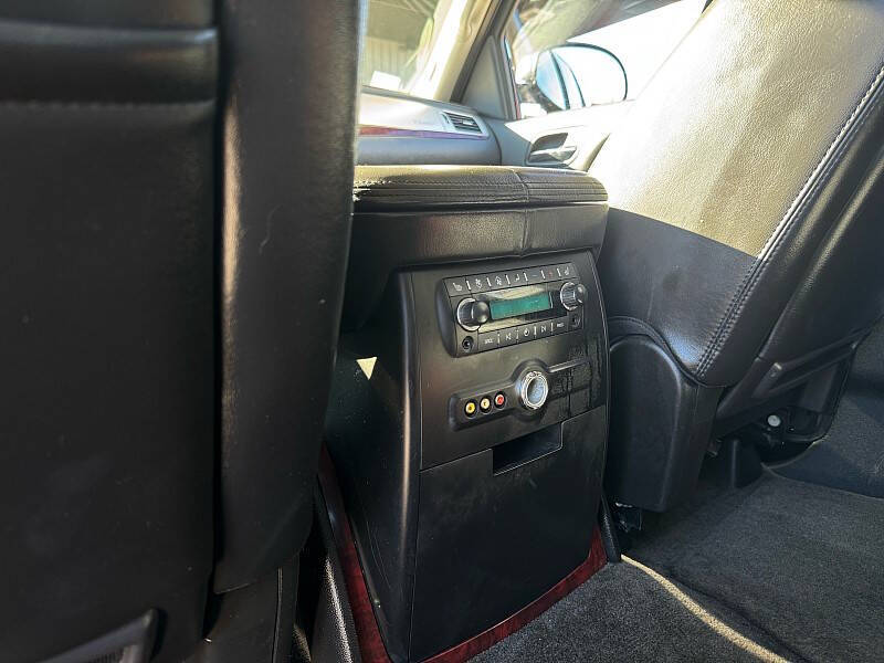 2010 Cadillac Escalade Luxury