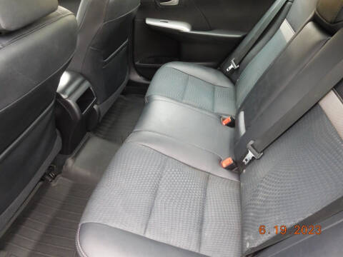 2014 Toyota Camry SE