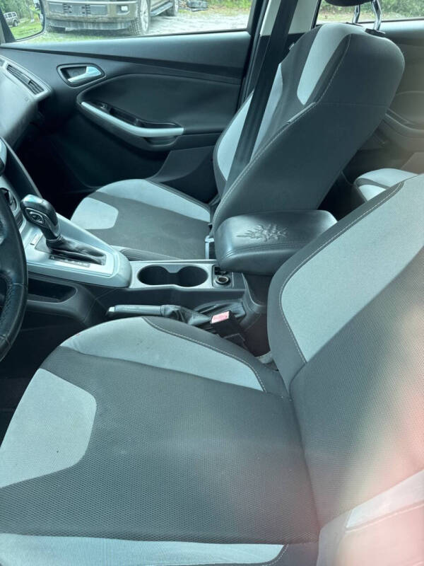 2012 Ford Focus SE