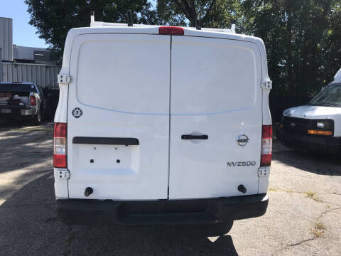 2017 Nissan NV 2500 HD S