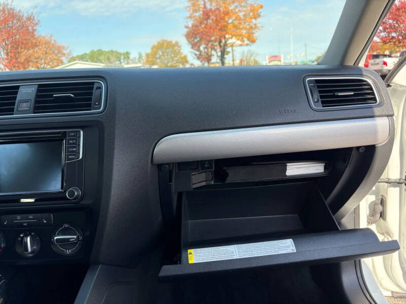 2016 Volkswagen Jetta