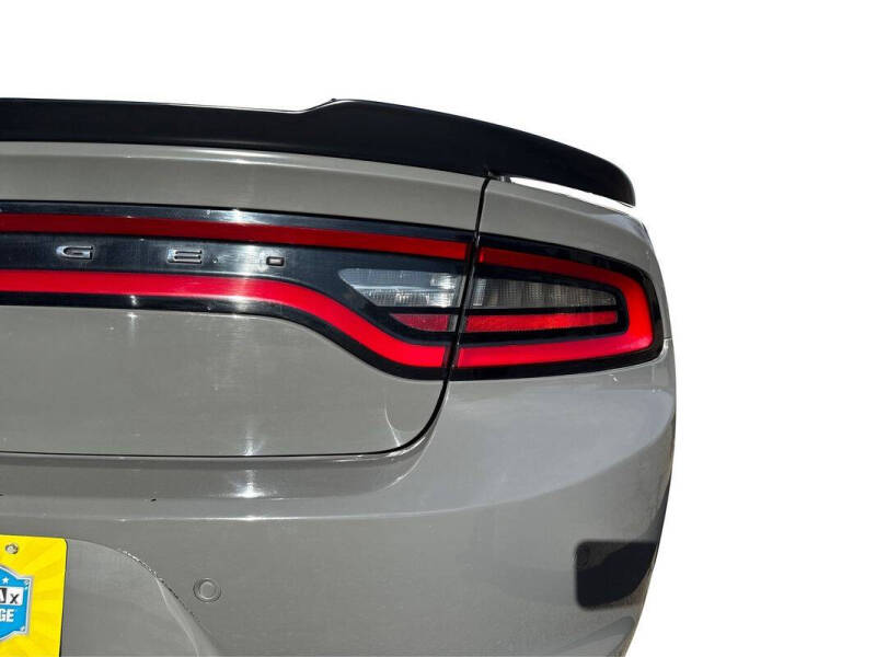 2017 Dodge Charger SXT