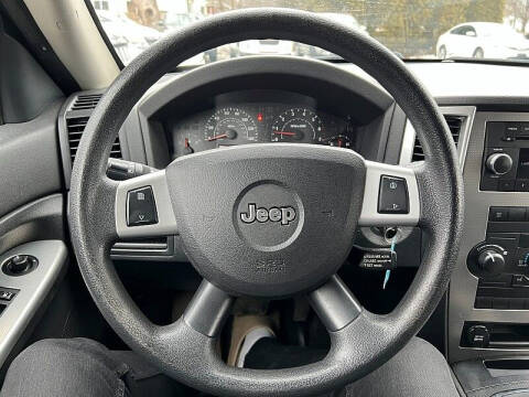 2009 Jeep Grand Cherokee Laredo