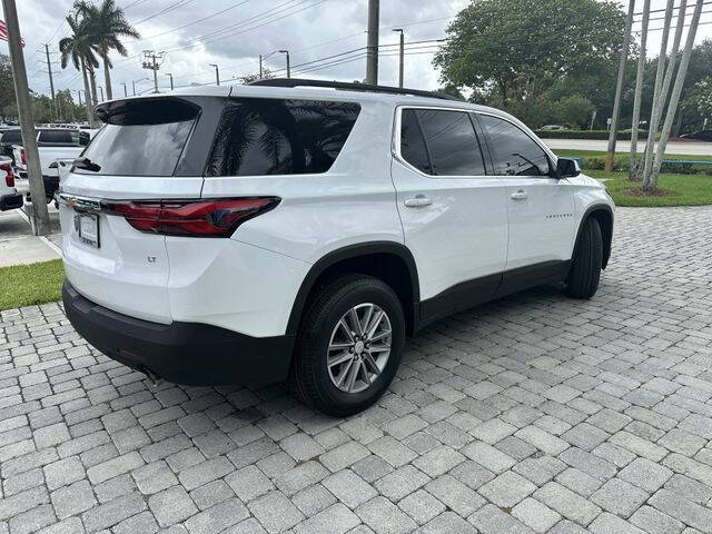 2022 Chevrolet Traverse LT Cloth