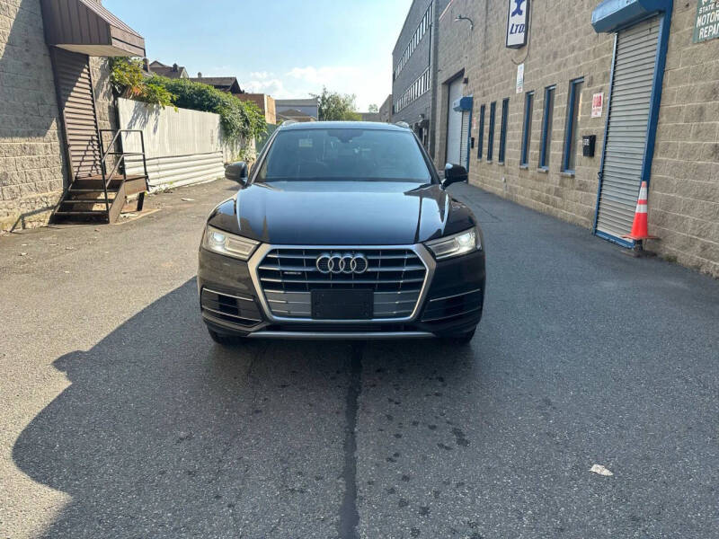 2019 Audi Q5 quattro Premium 45 TFSI