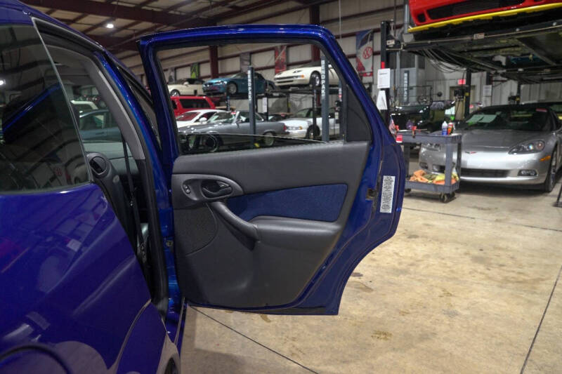 2003 Ford Focus SVT