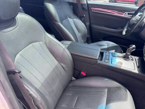 2016 Hyundai Genesis 3.8L