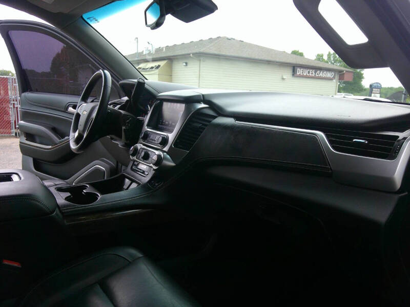 2018 Chevrolet Suburban LT