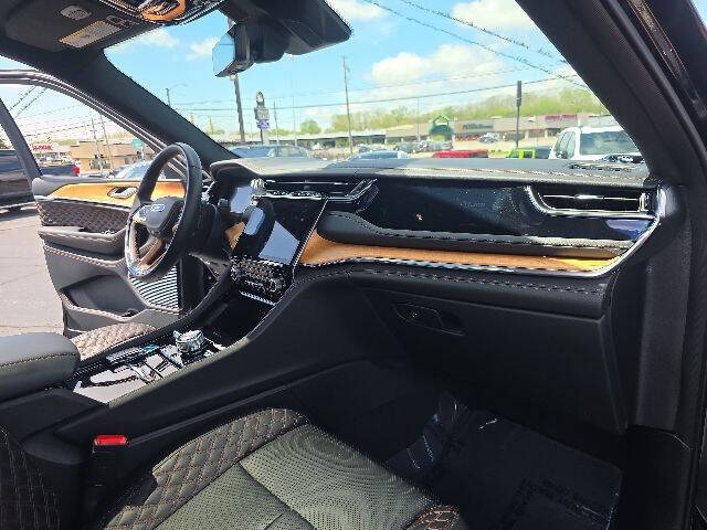 2023 Jeep Grand Cherokee Summit