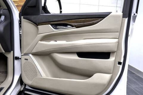 2020 Cadillac Escalade Luxury