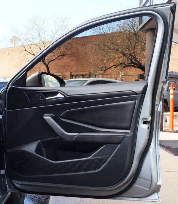 2023 Volkswagen Jetta SE