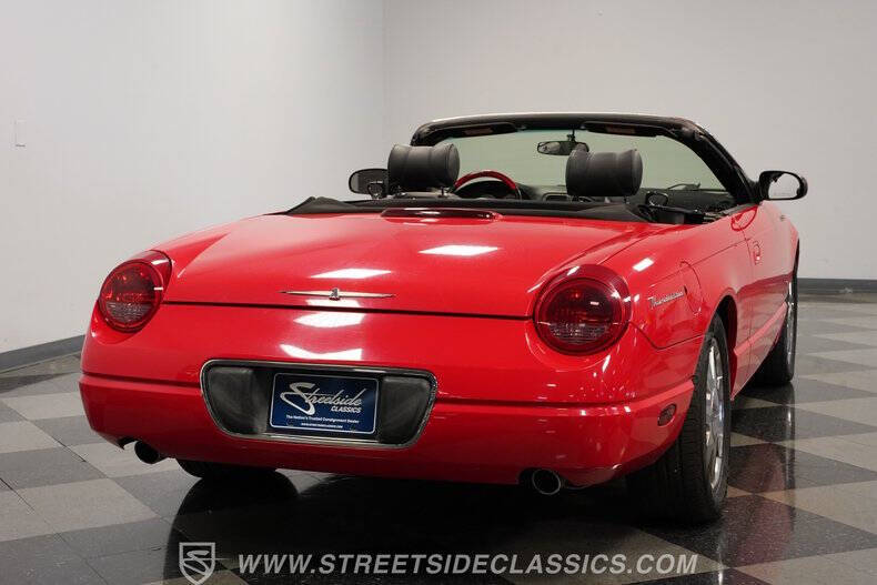 2003 Ford Thunderbird