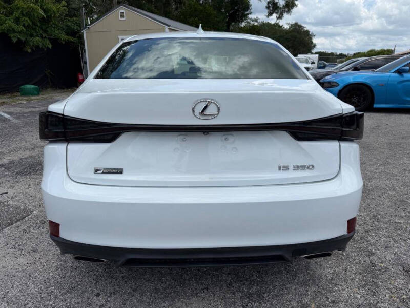 2017 Lexus IS 200t