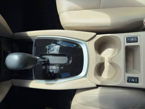 2016 Nissan Rogue SL